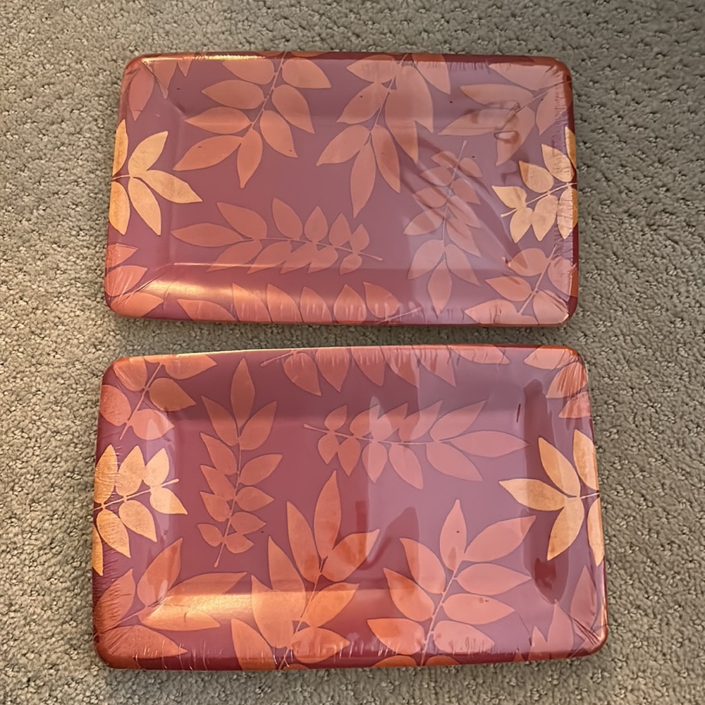 16 Autumn Branches Rectangle Plastic Coated Plates Thanksgiving